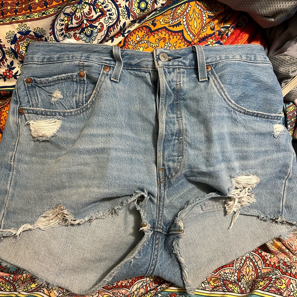 Levi 501 shorts - Picture 1 of 3